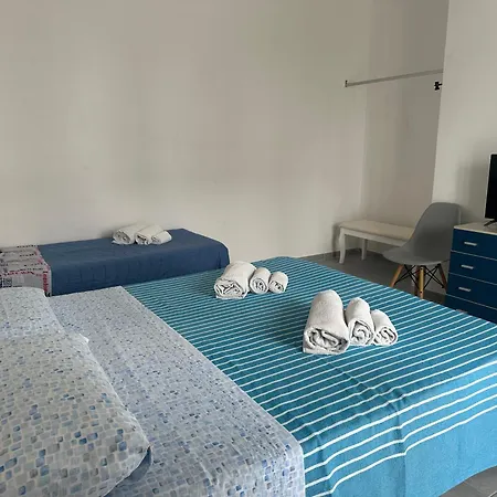 La Riva Guest house *
