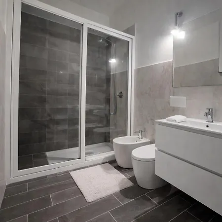 La Riva Πανσιόν 4*