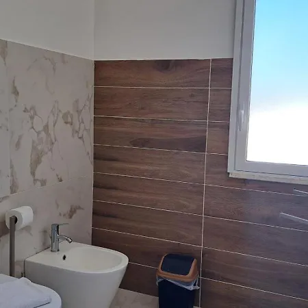La Riva Πανσιόν